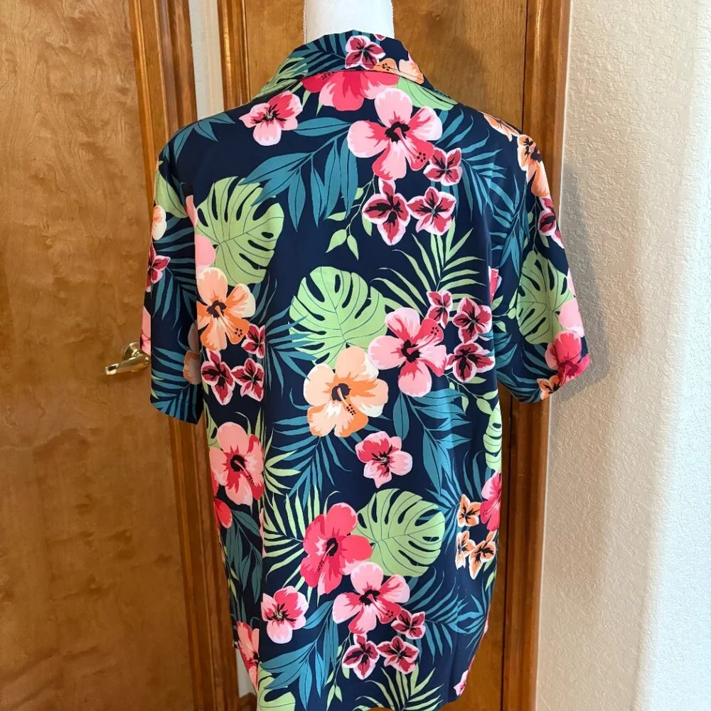 Ladies' Hawaiian Button Down Shirts, Bundle of 2, Size L - Picture 5 of 14